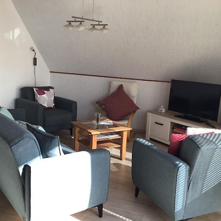 Ferienwohnung Rosenweg Rambin エクステリア 写真