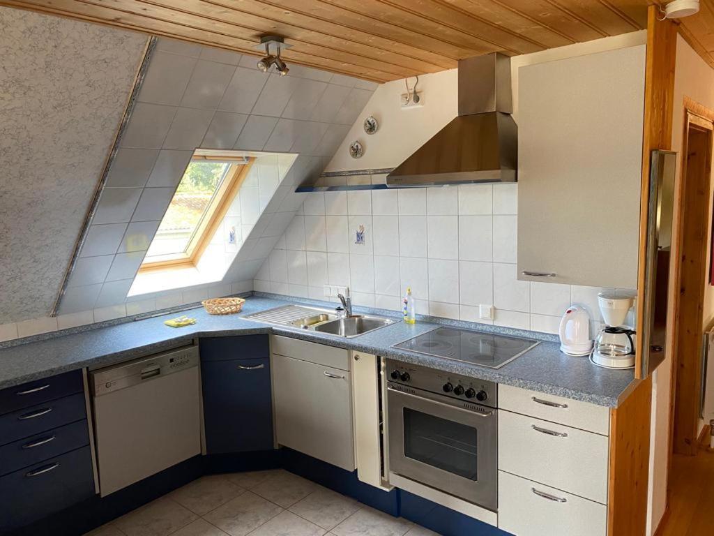 Ferienwohnung Rosenweg Rambin エクステリア 写真